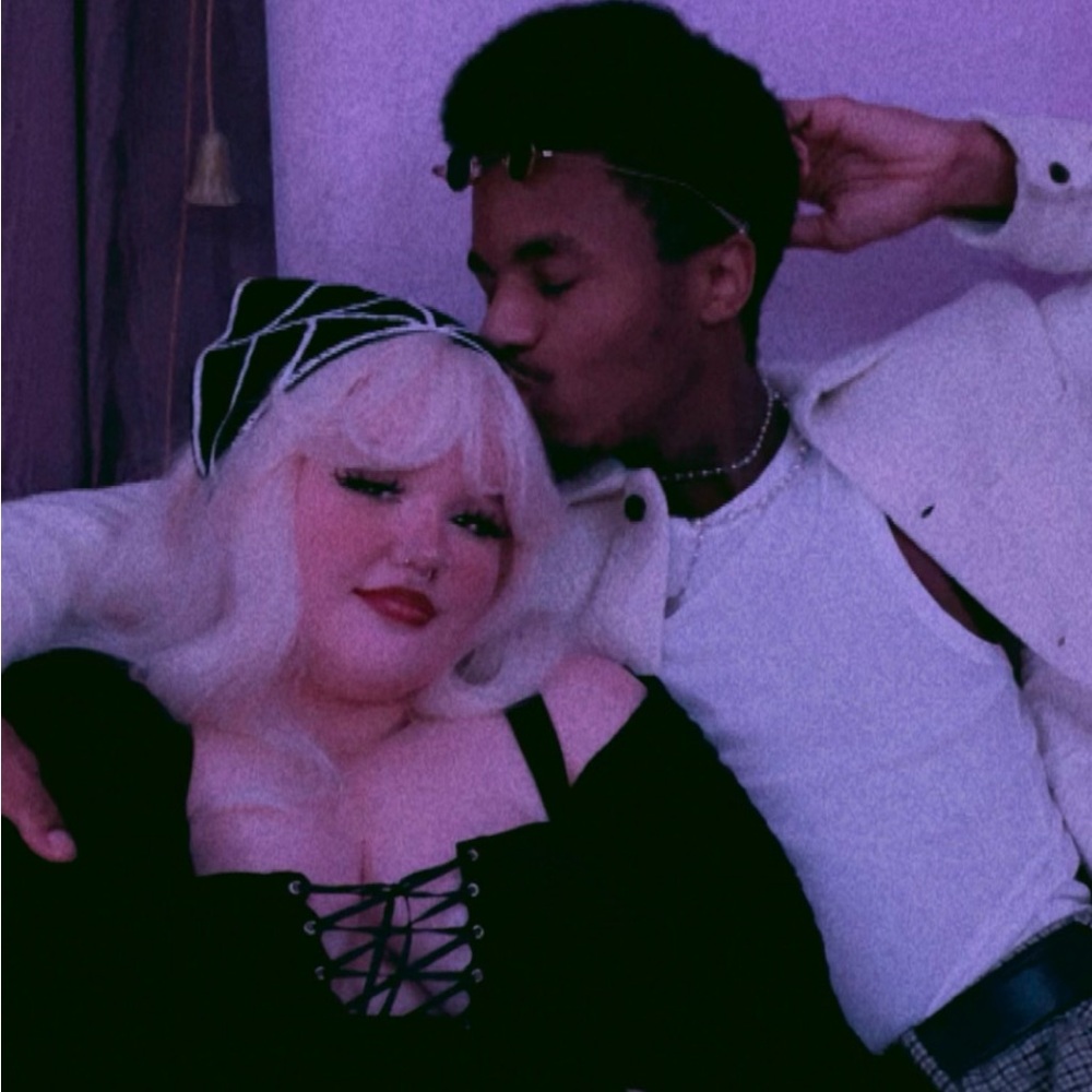 Meet your Posher, Eevee